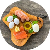 ketogene voeding gezonde vetten /oliën en eiwitten, vis, kip en eieren
